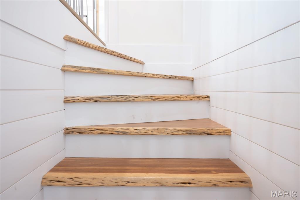 Sunset Valley - Residential