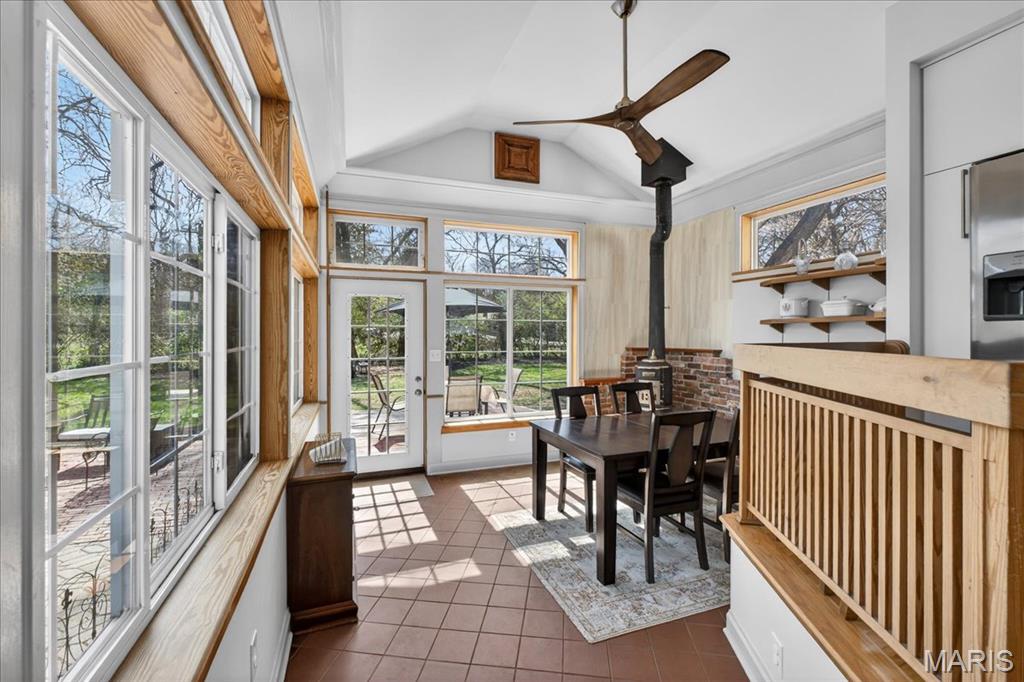 Carlton - Residential