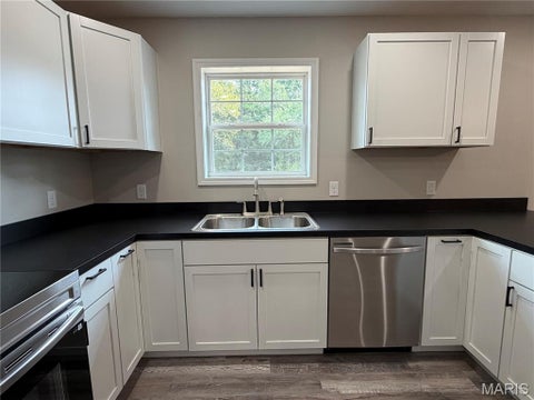 Tiny photo for 1627 Amy Drive, Lebanon, MO 65536 (MLS # 26058301)