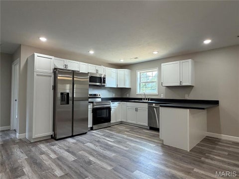 Tiny photo for 1627 Amy Drive, Lebanon, MO 65536 (MLS # 26058301)