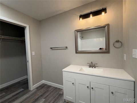Tiny photo for 1627 Amy Drive, Lebanon, MO 65536 (MLS # 26058301)