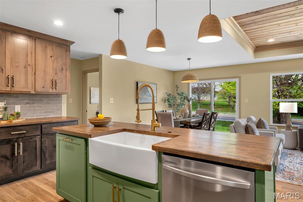 Mountain View - Residential