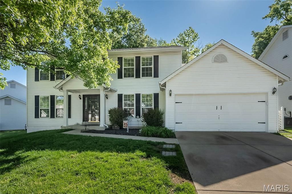 Photo of 1091 Treeshade Drive, St Peters, MO 63376 (MLS # 26027222)