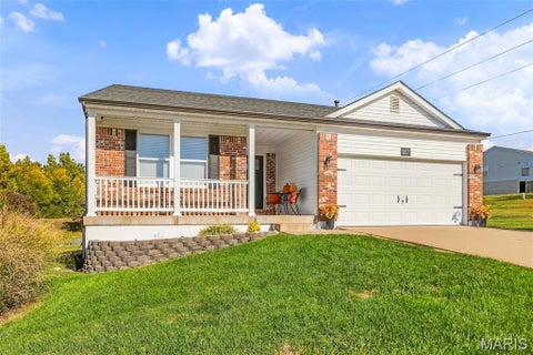 Tiny photo for 117 Fox Creek Drive, Wentzville, MO 63385 (MLS # 26067488)