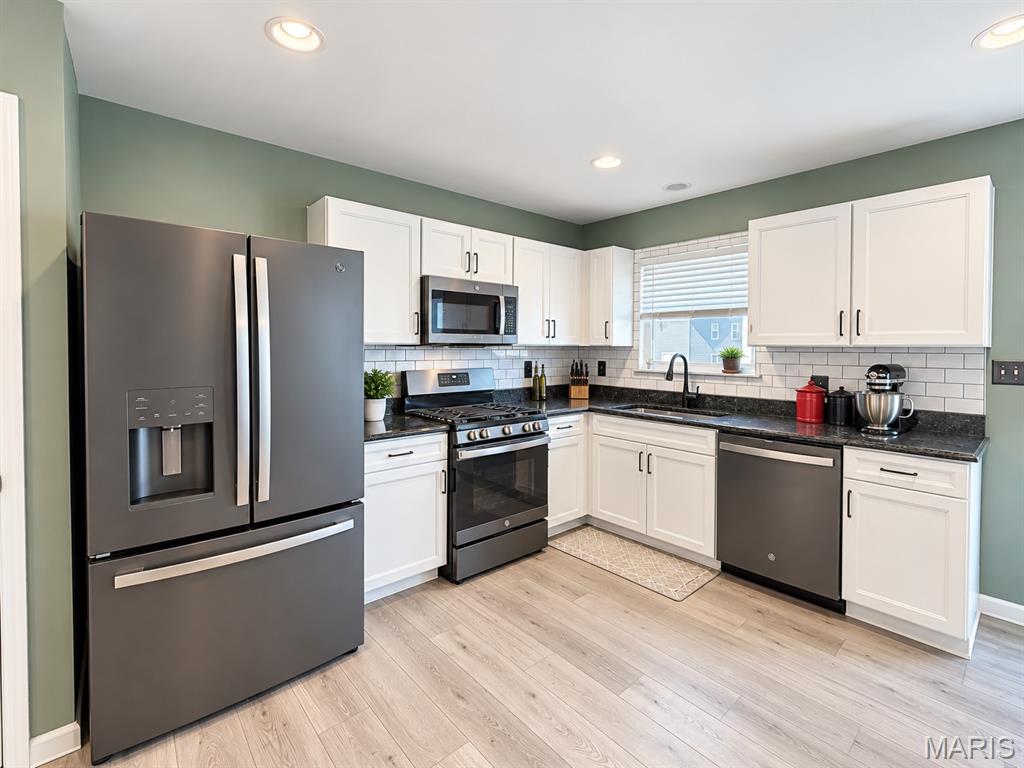 Photo of 623 Summer Breeze Lane, Eureka, MO 63025 (MLS # 26066959)