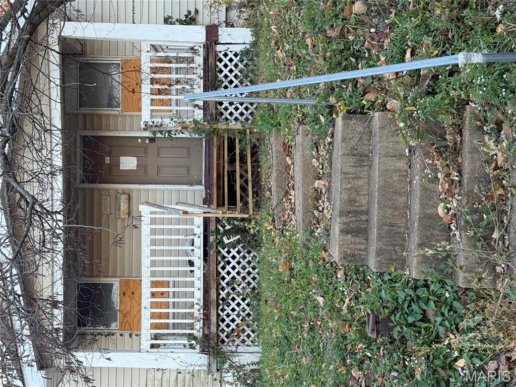 West Walnut Manor - Residential