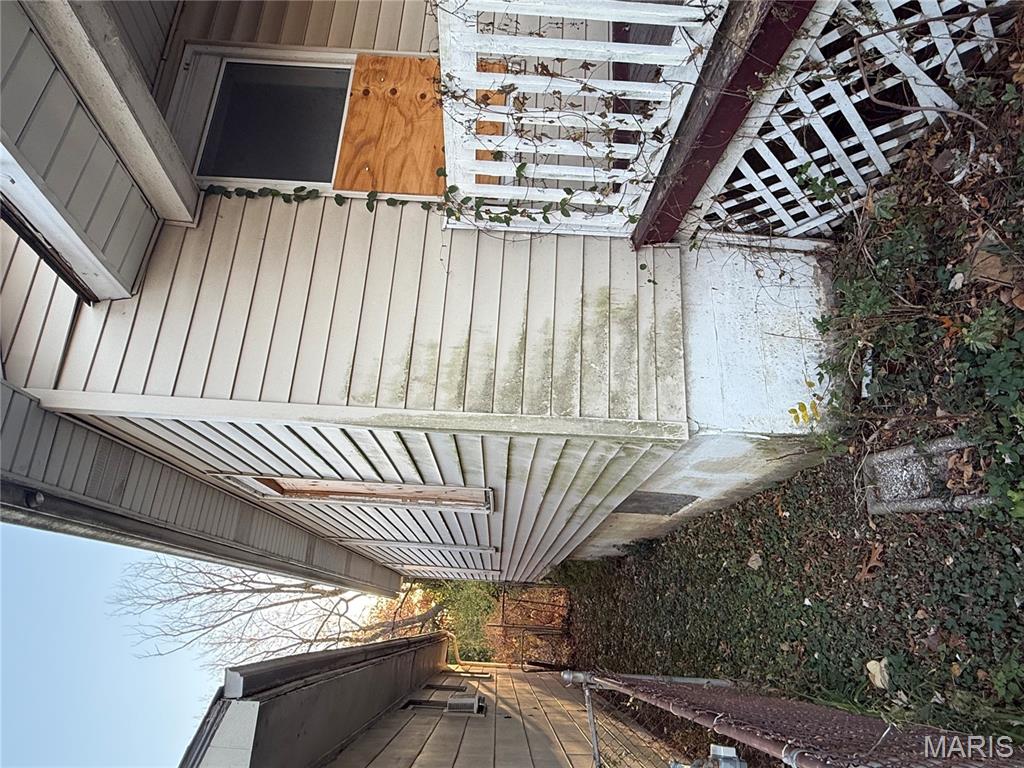 West Walnut Manor - Residential