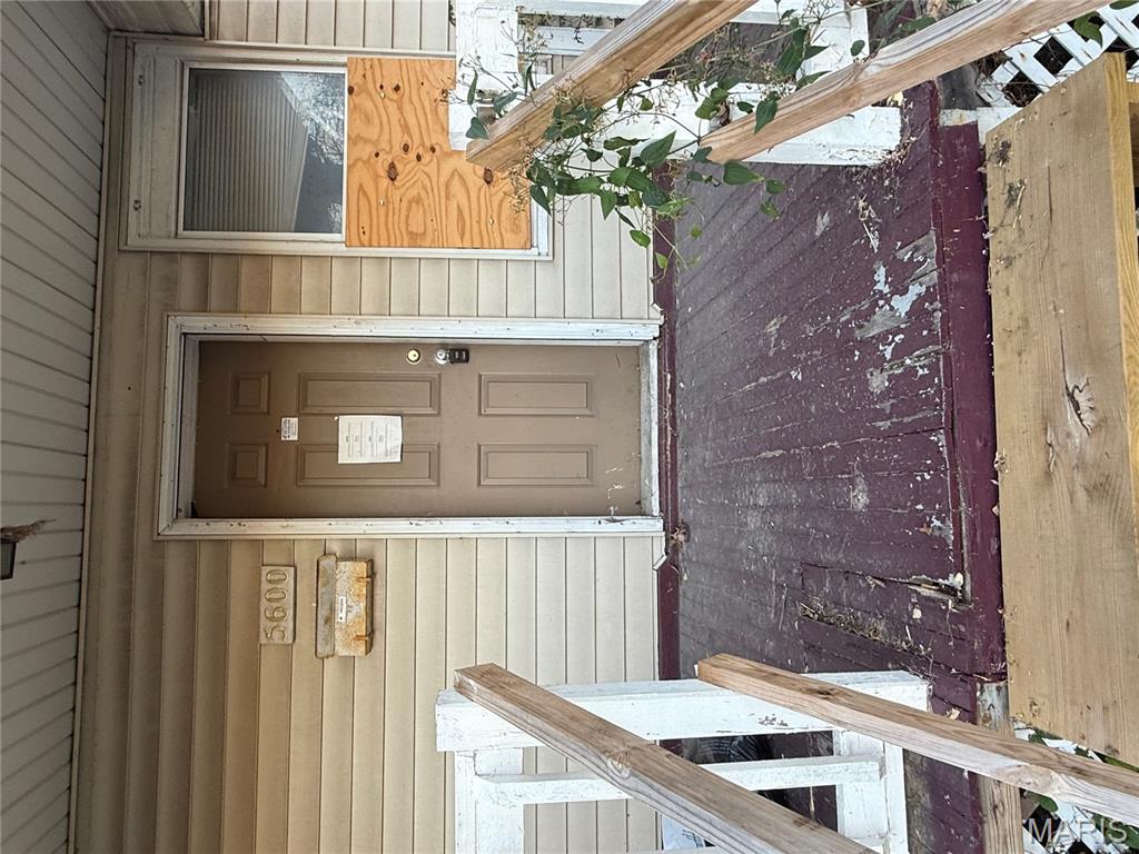 West Walnut Manor - Residential