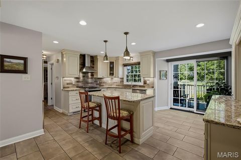 Tiny photo for 12405 Montsouris Drive, Creve Coeur, MO 63141 (MLS # 26039350)
