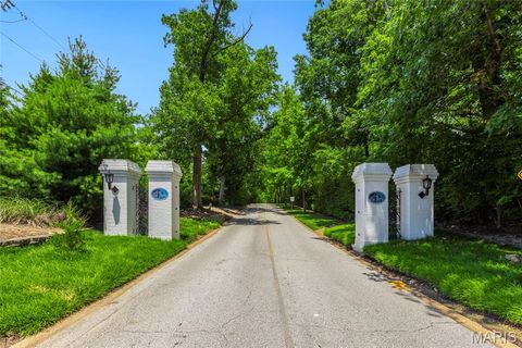Tiny photo for 12405 Montsouris Drive, Creve Coeur, MO 63141 (MLS # 26039350)