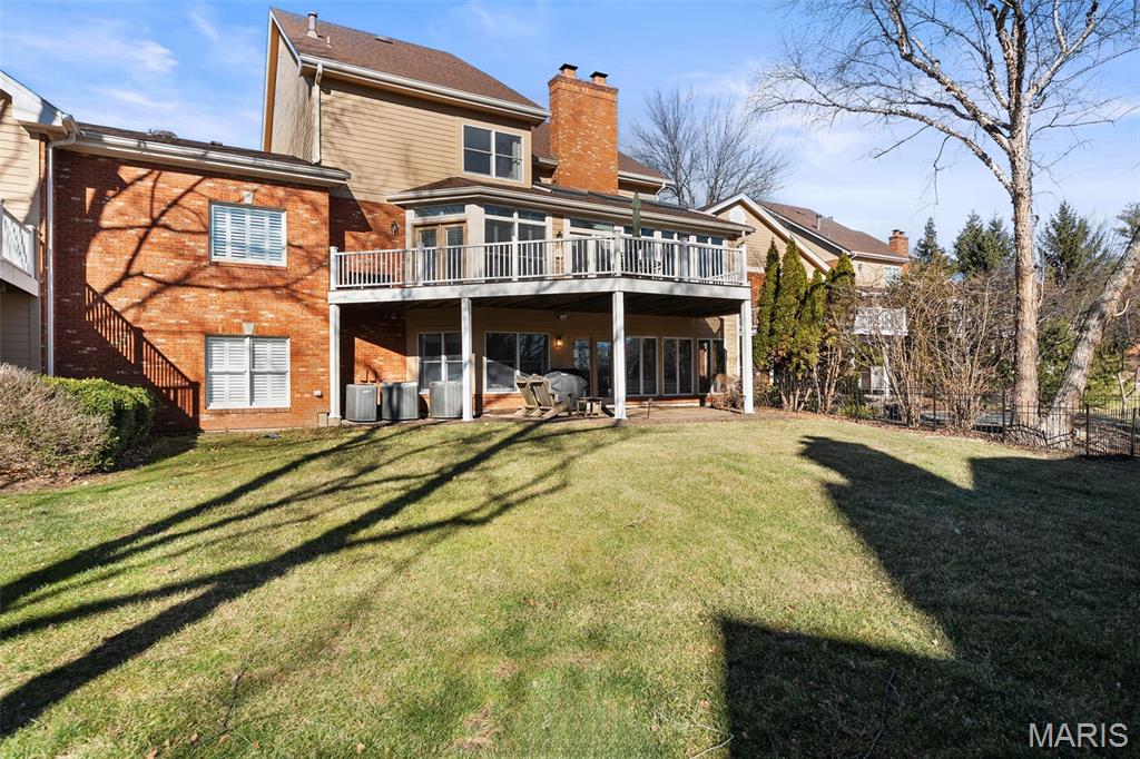 Carlyle Two - Residential