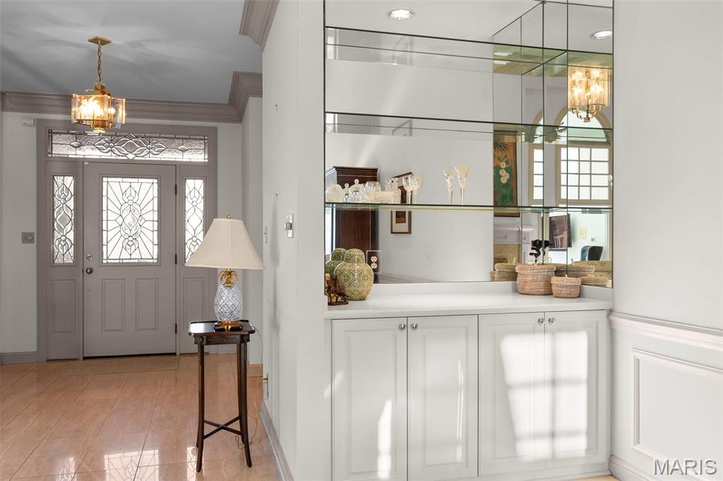 Carlyle Two - Residential