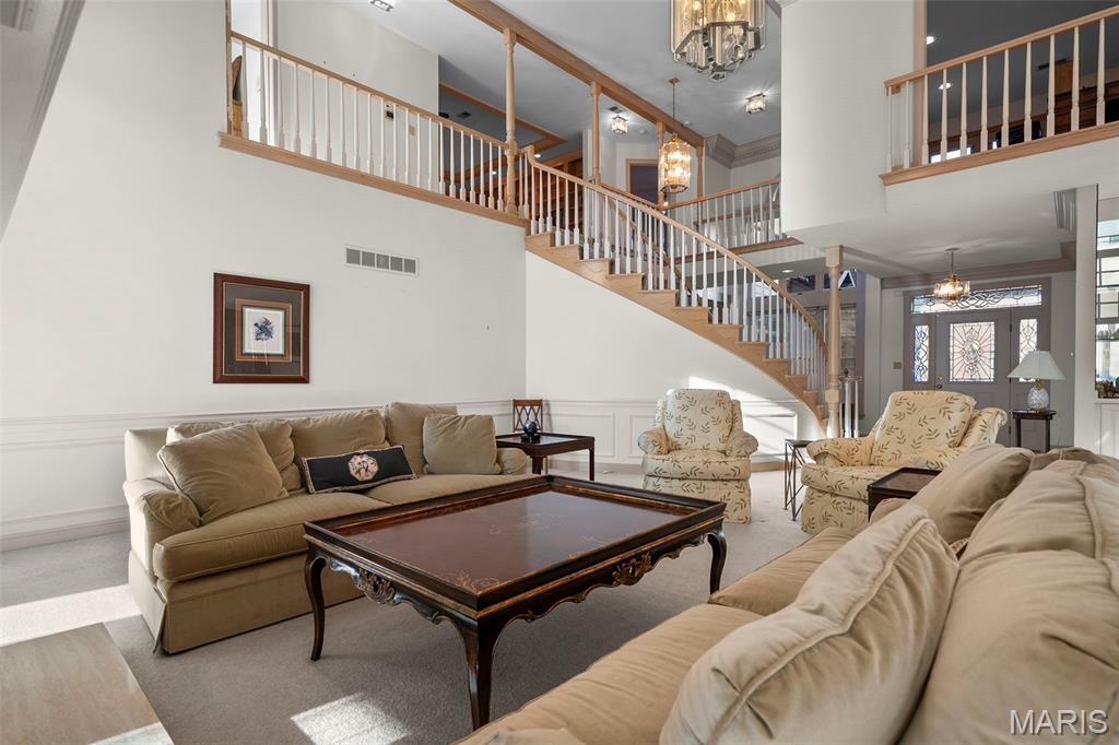 Carlyle Two - Residential