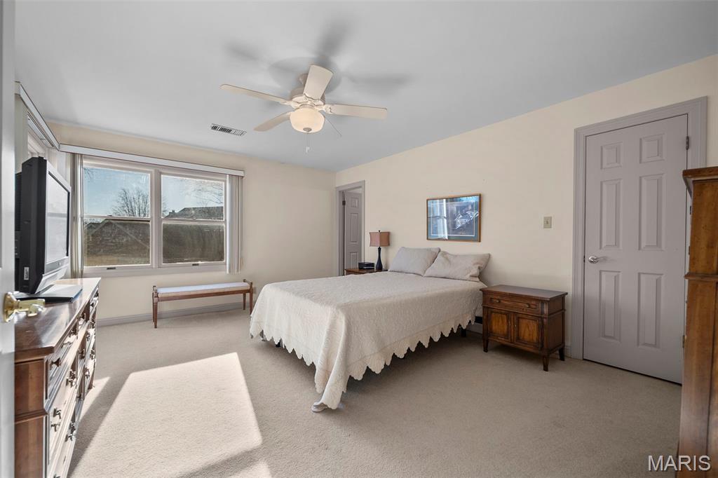 Carlyle Two - Residential