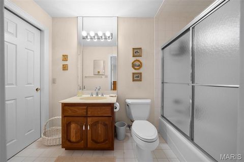 Tiny photo for 260 Carlyle Lake Drive, Creve Coeur, MO 63141 (MLS # 25079574)