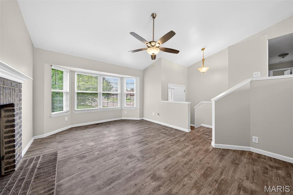 Williamsburg Manor - Residential