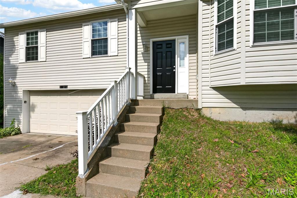 Williamsburg Manor - Residential