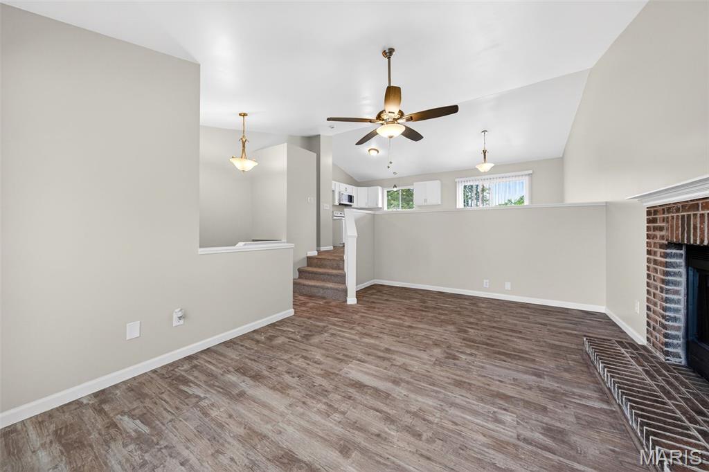 Williamsburg Manor - Residential