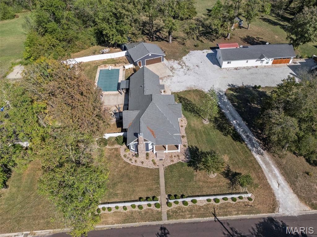 701 Cap Au Gris Street