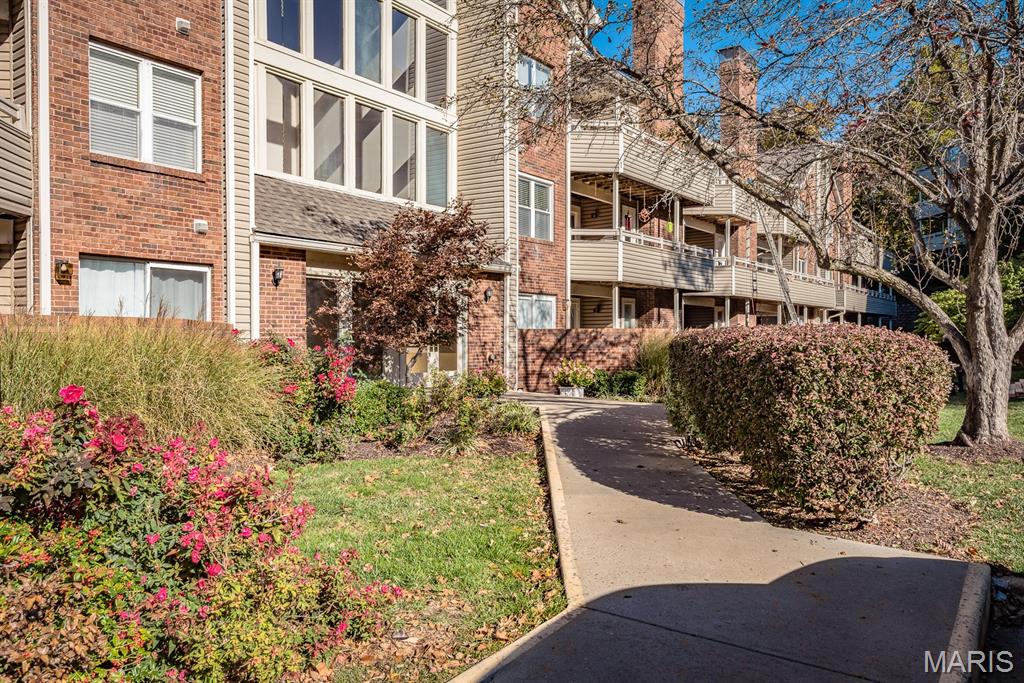 Briarcliff Condo - Residential