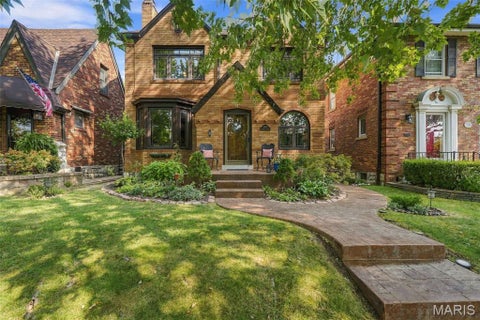 Tiny photo for 6515 Murdoch Avenue, St Louis, MO 63109 (MLS # 26060040)