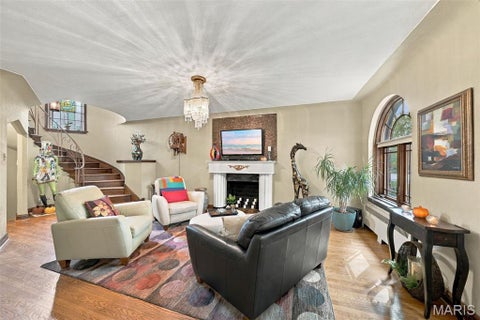 Tiny photo for 6515 Murdoch Avenue, St Louis, MO 63109 (MLS # 26060040)