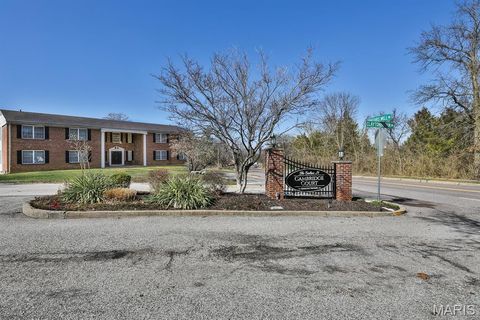 Tiny photo for 922 N Claytonbrook Drive #1, Ballwin, MO 63011 (MLS # 26012168)