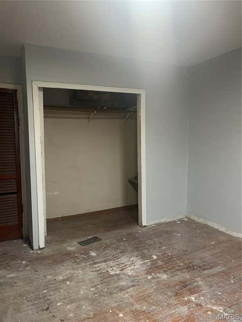 Tiny photo for 8327 Eton Place, St Louis, MO 63136 (MLS # 26052684)