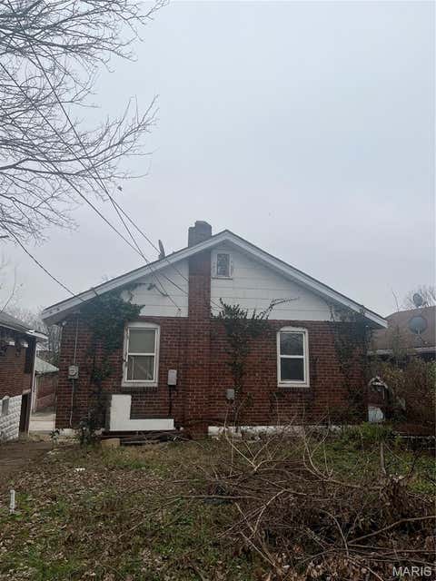 Tiny photo for 8327 Eton Place, St Louis, MO 63136 (MLS # 26052684)