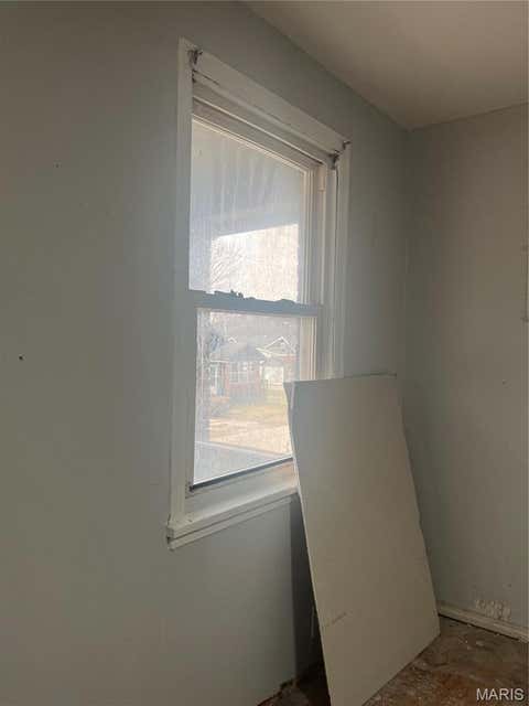 Tiny photo for 8327 Eton Place, St Louis, MO 63136 (MLS # 26052684)