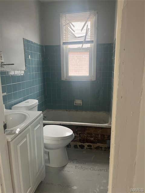 Tiny photo for 8327 Eton Place, St Louis, MO 63136 (MLS # 26052684)
