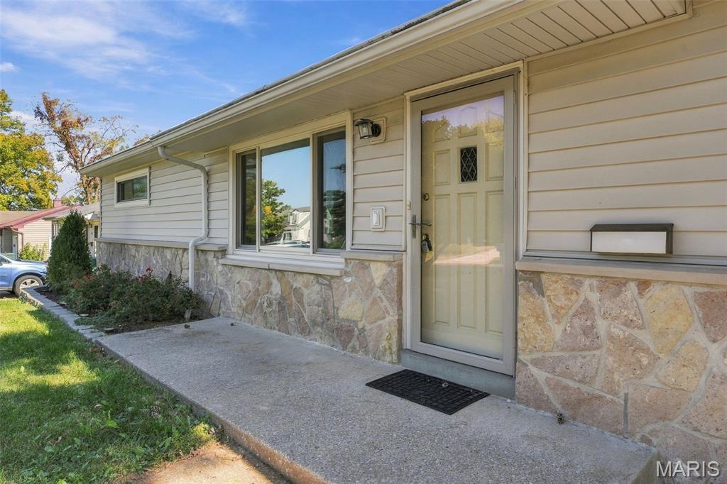422 Barron Lane