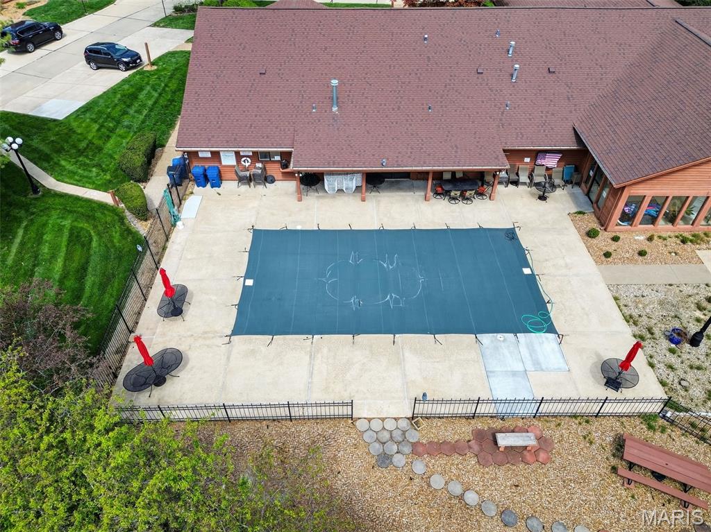 Chateau Country Club - Residential