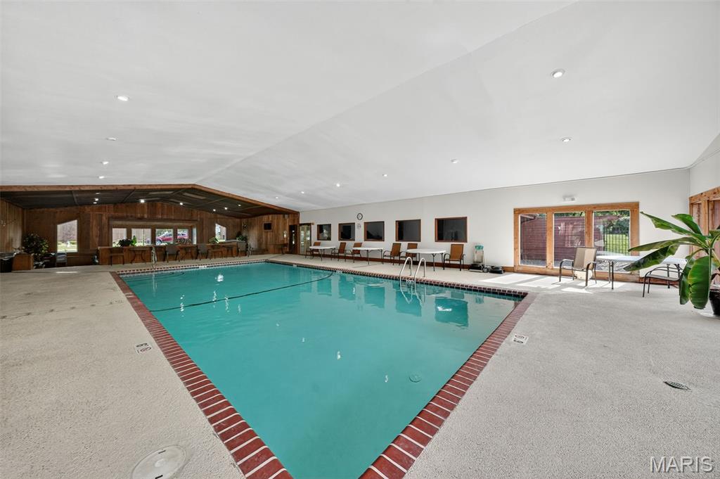 Chateau Country Club - Residential