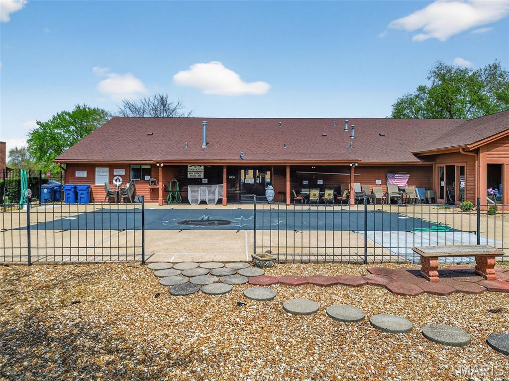 Chateau Country Club - Residential