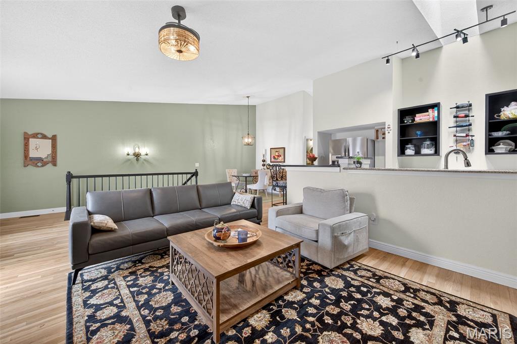 Chateau Country Club - Residential