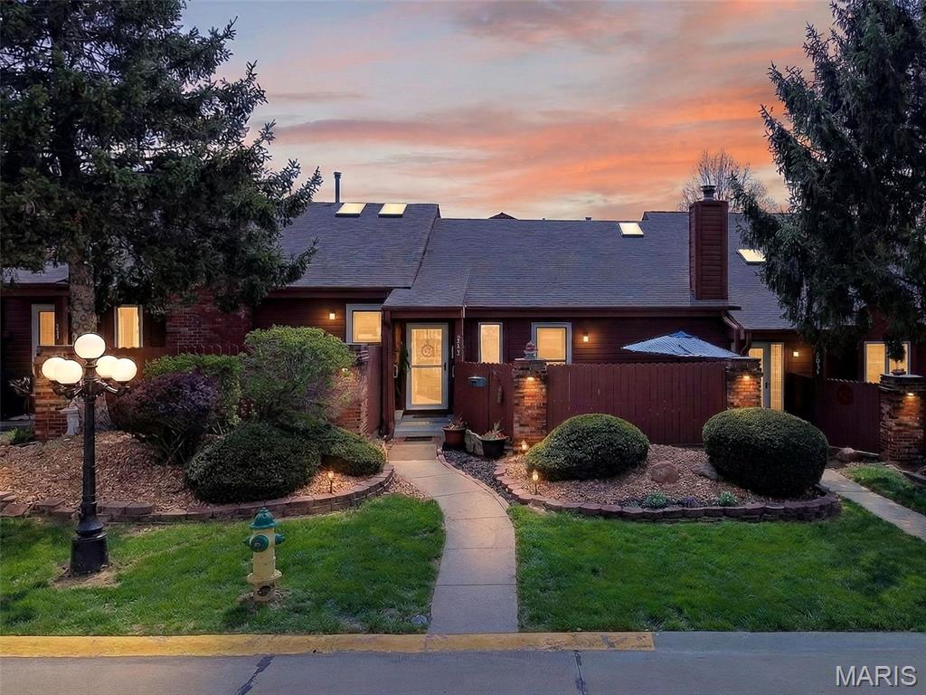 Chateau Country Club - Residential