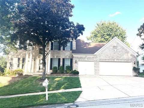 Photo of 212 Turnberry Place Drive, Wildwood, MO 63011 (MLS # 26041506)