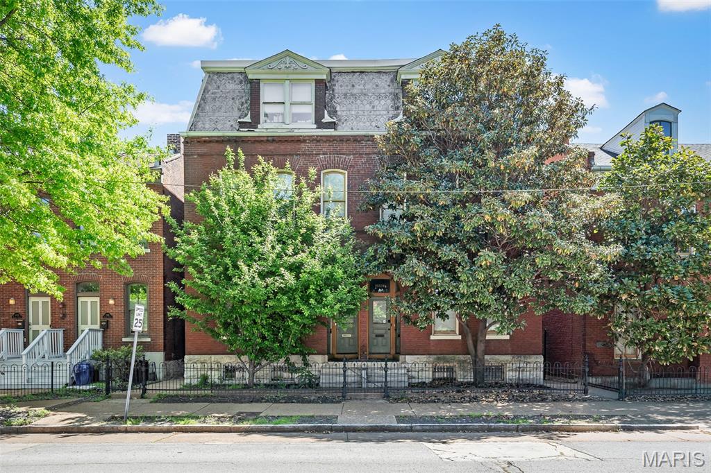 Dolman Condos - Residential