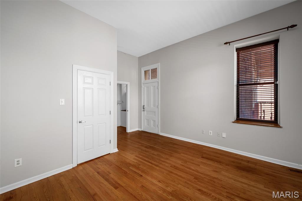 Dolman Condos - Residential