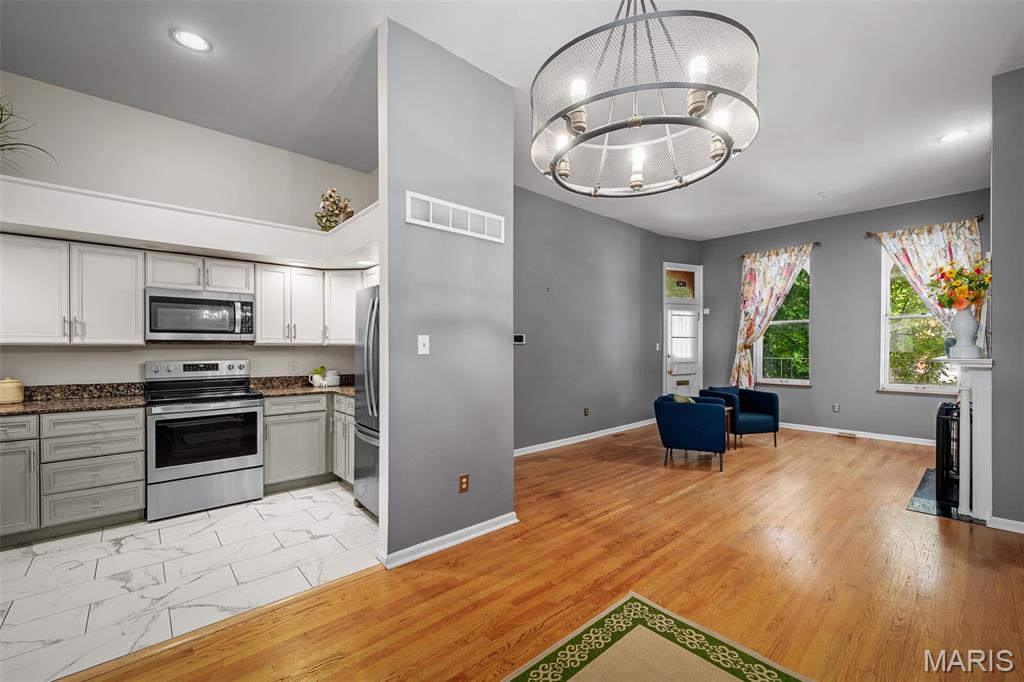 Dolman Condos - Residential