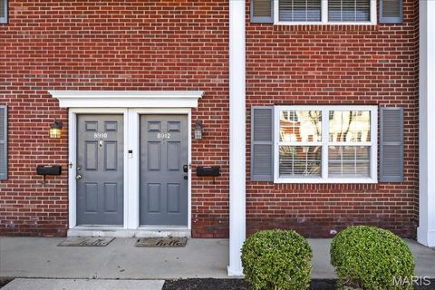 8912 N Swan Circle Brentwood MO 63144