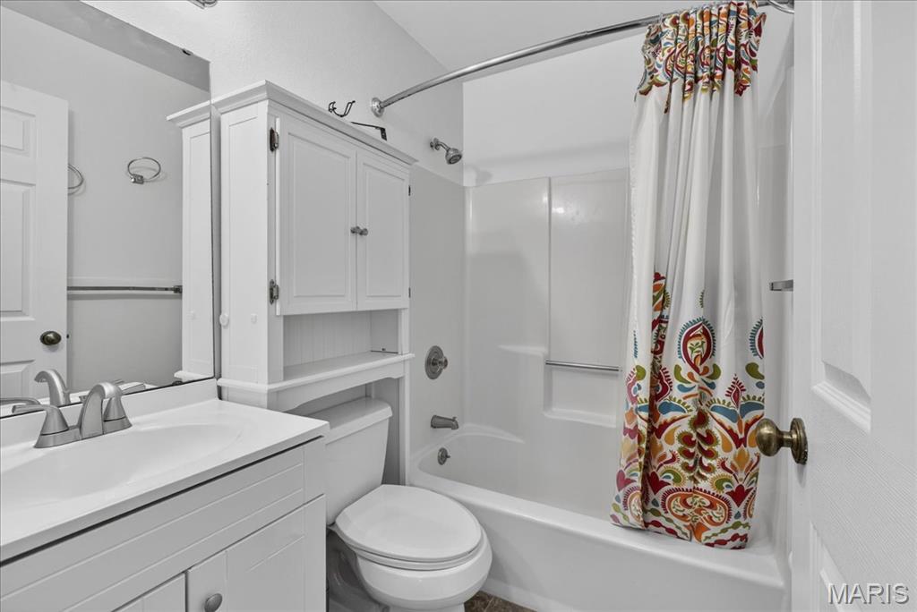 Brentwood Forest Condo Ph Seven - Residential