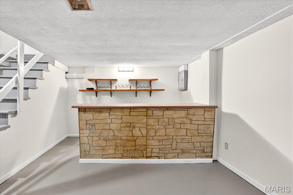 Fox Manor 1 - Residential