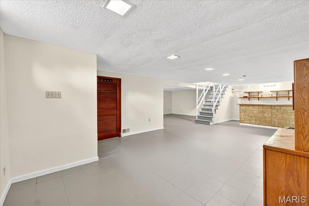 Fox Manor 1 - Residential