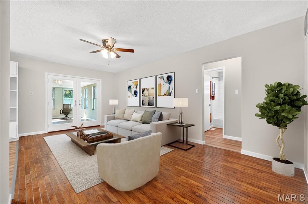 Fox Manor 1 - Residential