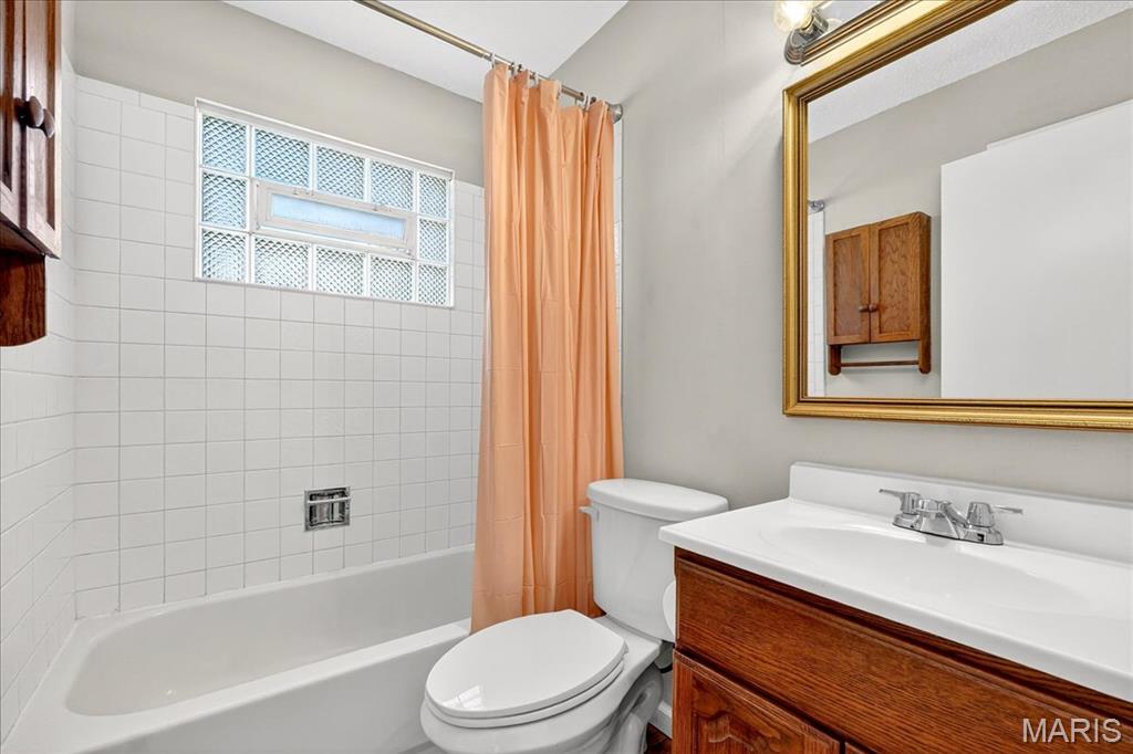 Fox Manor 1 - Residential