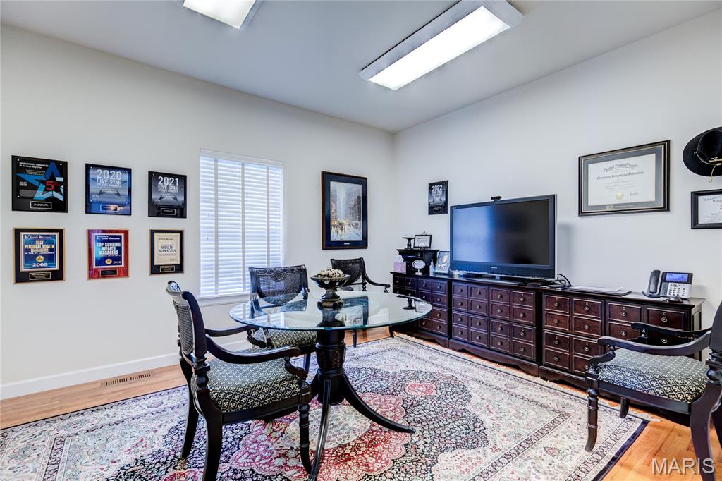 Old Town Of St Ferdinand - Commercial Sale