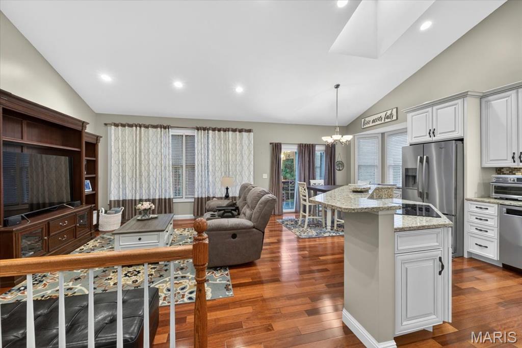 Terra Vista - One - Residential
