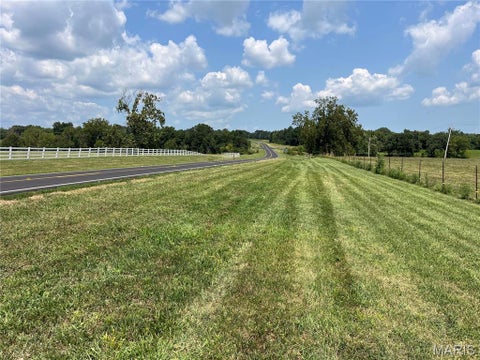 Photo of 16 acres m/l on Hwy D, Eolia, MO 63344 (MLS # 26051311)